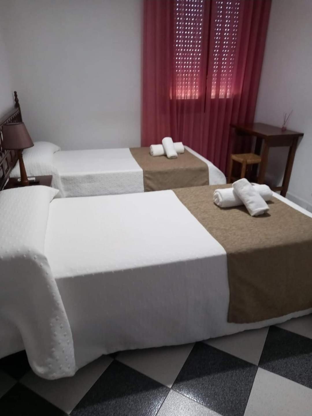 Hostal El Fogon De Felisa Herrera del Duque Екстериор снимка